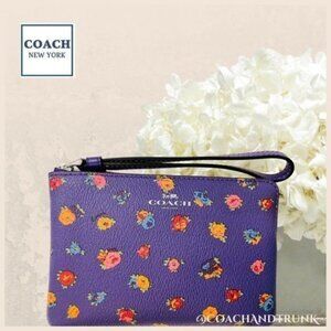 AUTHENTIC COACH Corner Zip Wristlet With Mini Vintage Rose Print Sport Purple